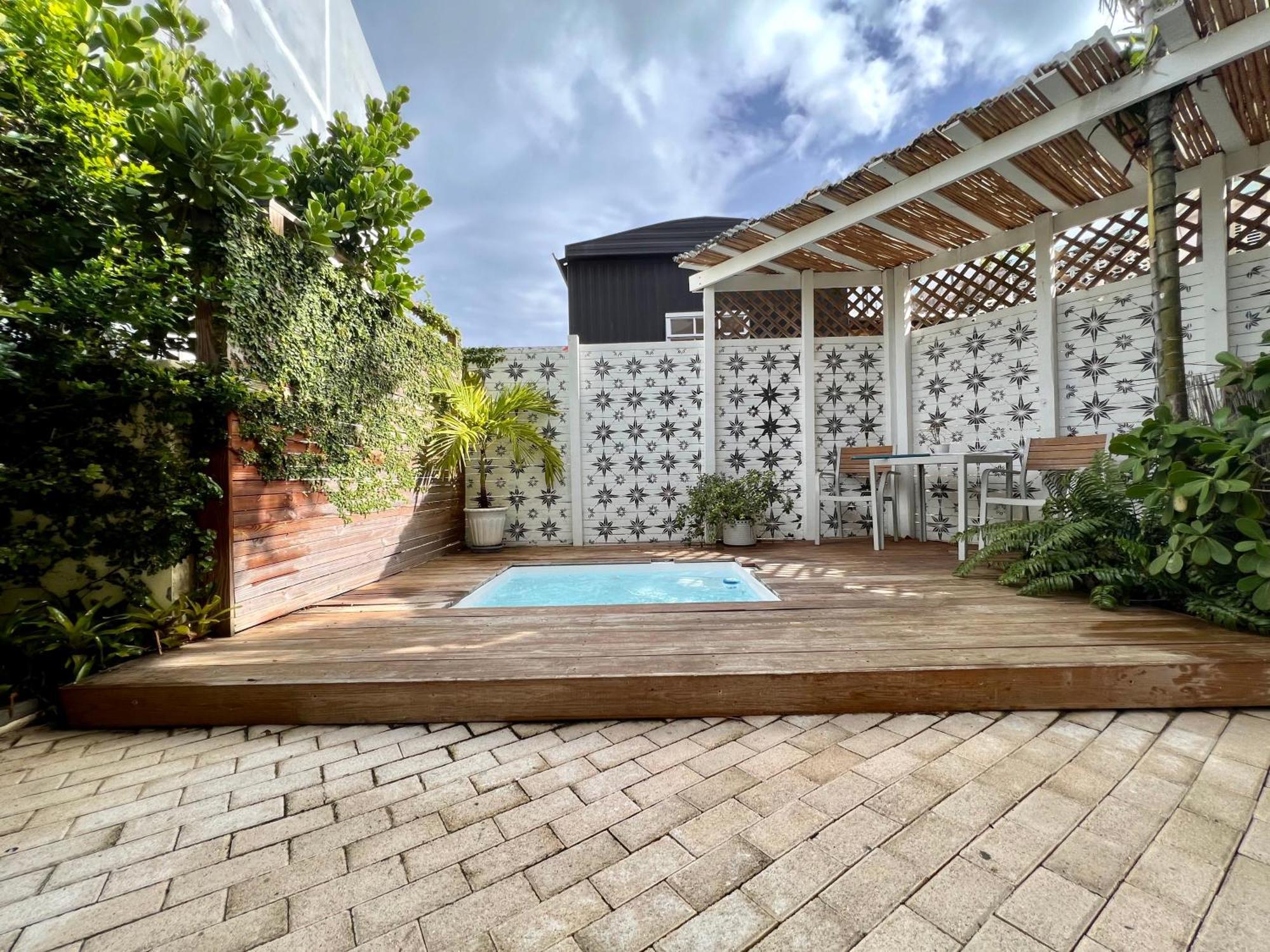 Sonsolea Hotel Luquillo Ngoại thất bức ảnh